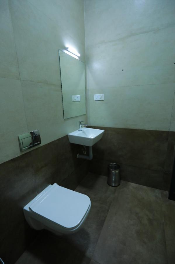 Hotel Ashok Palace Karūr 外观 照片