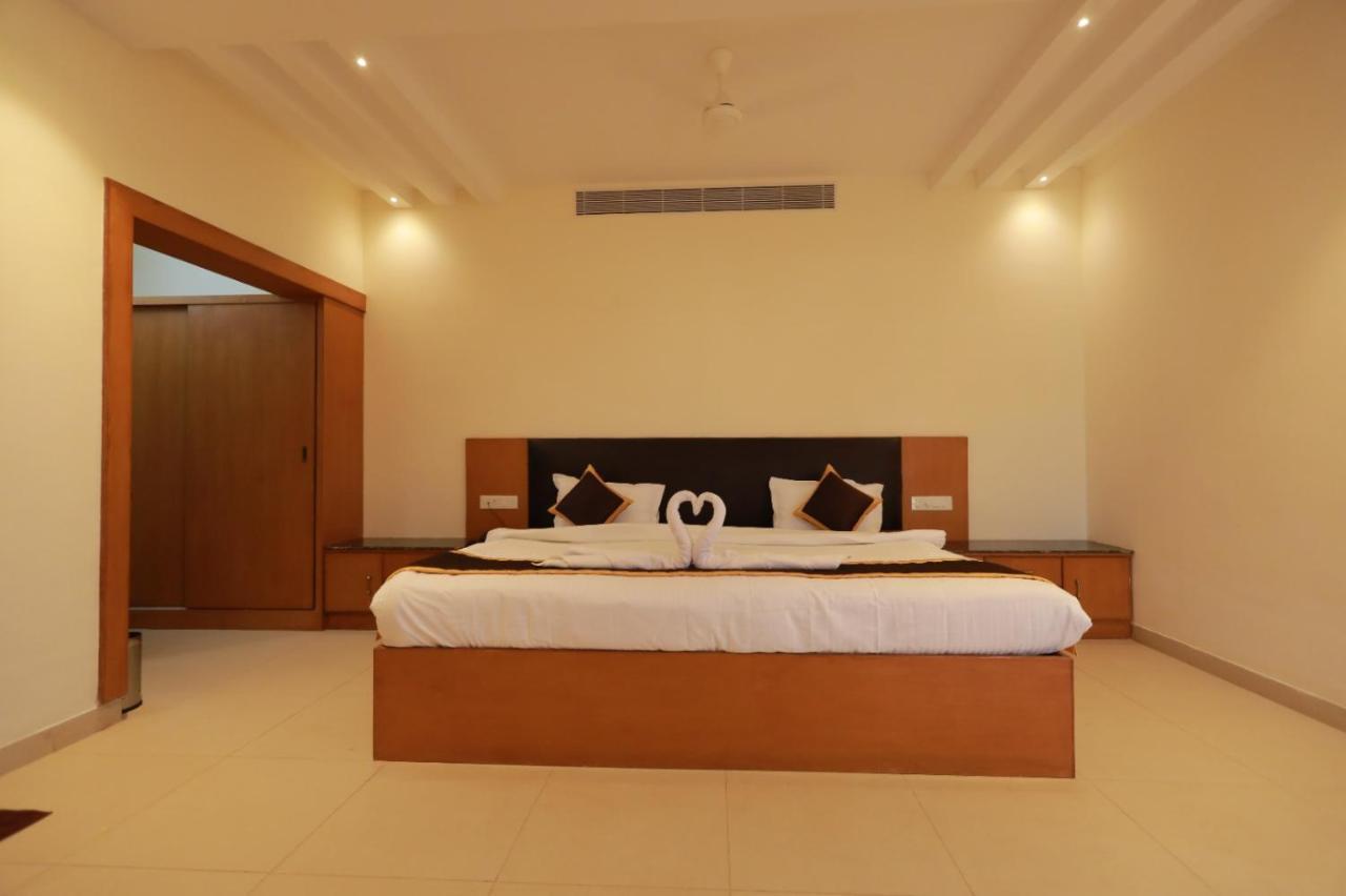 Hotel Ashok Palace Karūr 外观 照片